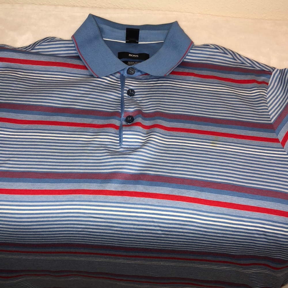 ❌SOLD❌ Hugo Boss Polo Shirt - Picture 2 of 8